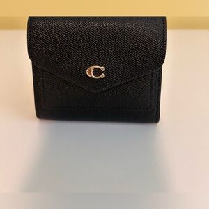 Coach Wyn Small Wallet
